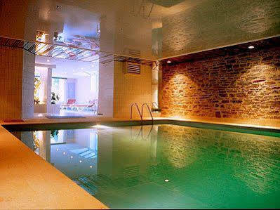 Les Chemins Francis - Modern Hotel Bagnols-les-Bains ภายนอก รูปภาพ